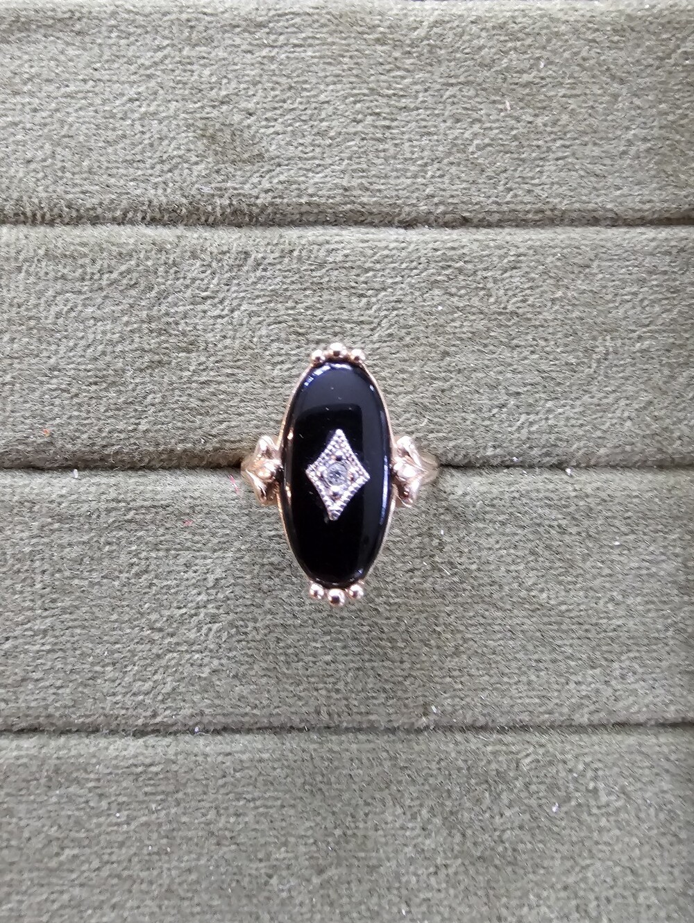 Vintage Avon Ring Size 7